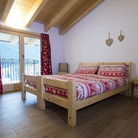 Olimpic Hostel Schilpario Zewnętrze zdjęcie
